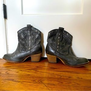 Dingo Boots- Women’s Size 8.5